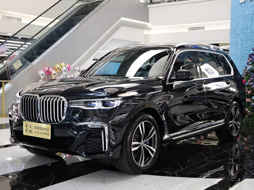 BMW X7 2021