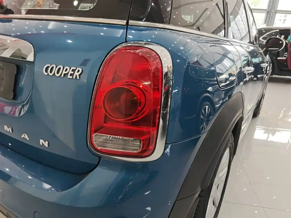 MINI Countryman 2018 — фото 7