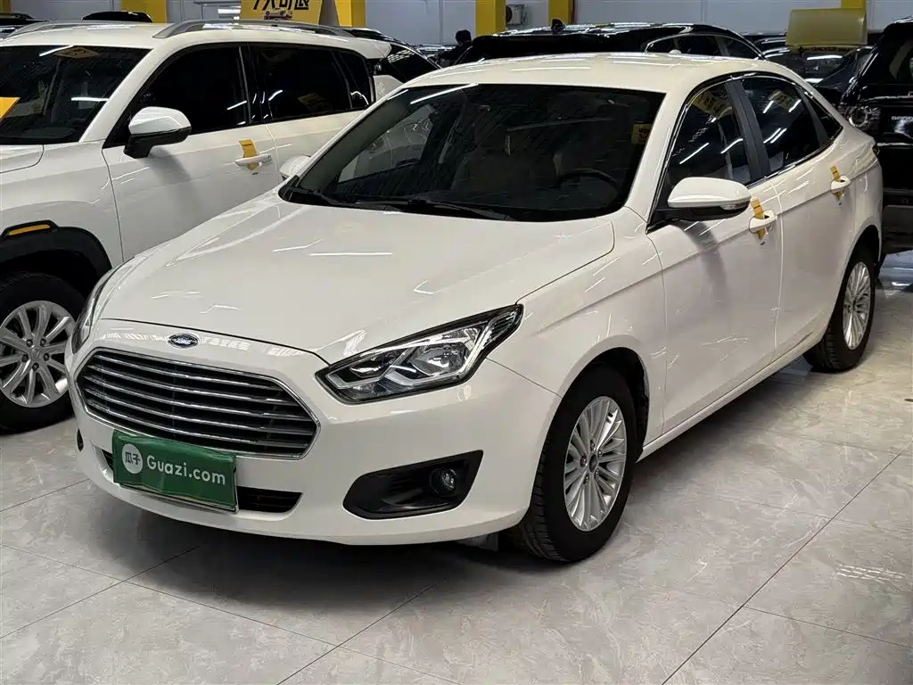 Ford Escort 2016