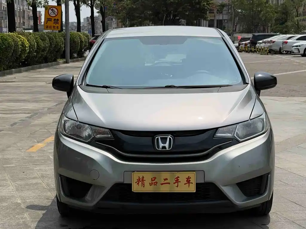 Honda Fit 2017 — фото 1