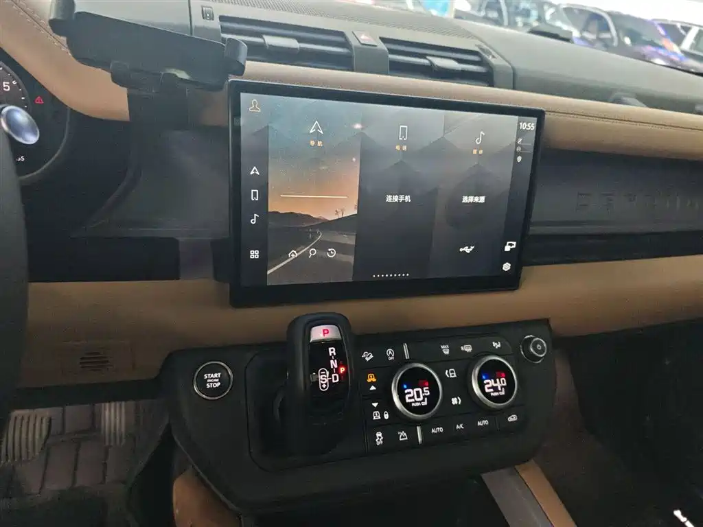 Land Rover Defender 2025 — фото 9