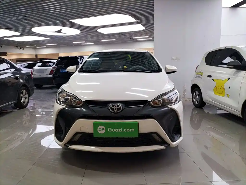 Toyota Yaris L 2016 — фото 8