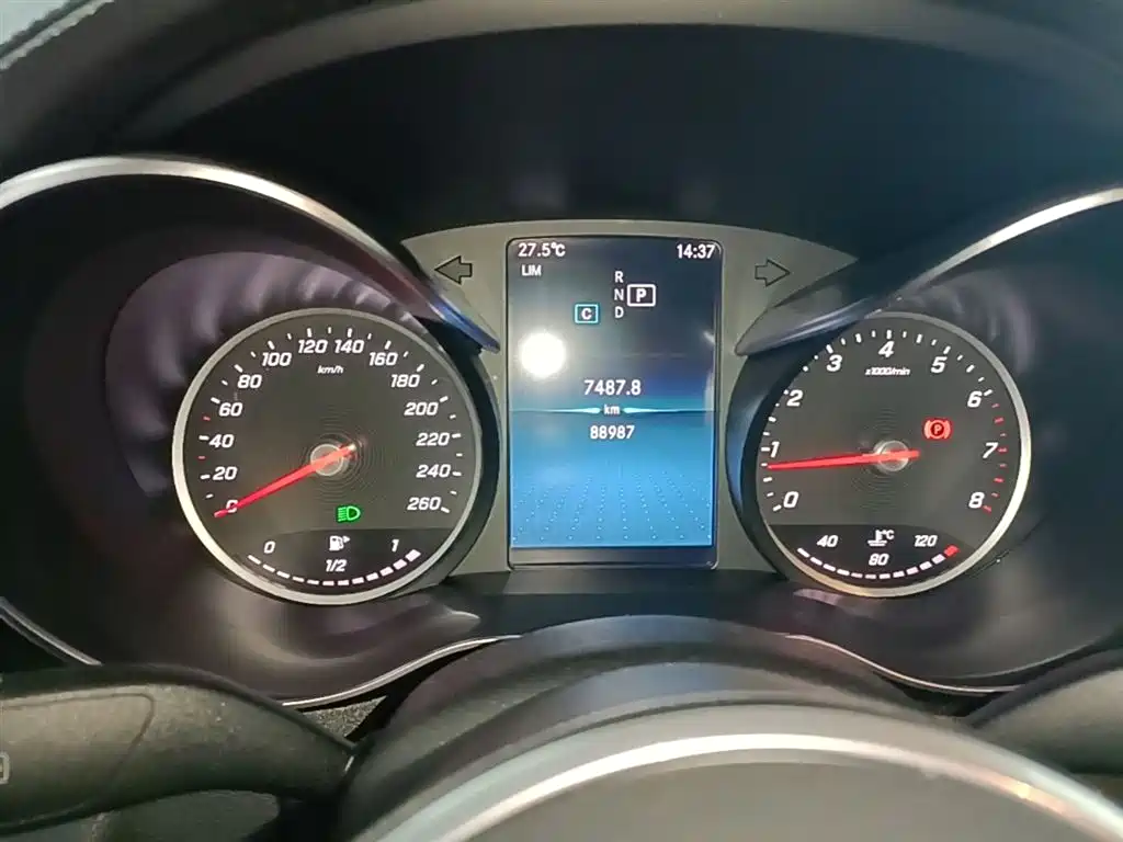 Mercedes-Benz C-Class 2019 — фото 12