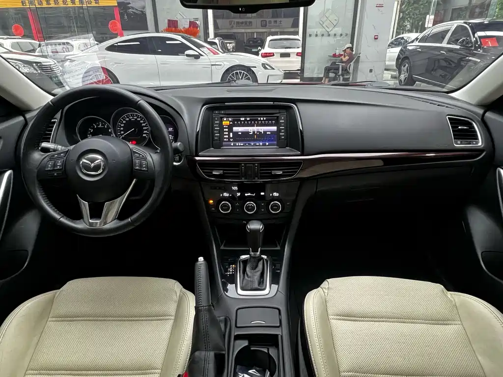 Mazda Atenza 2015 — фото 19