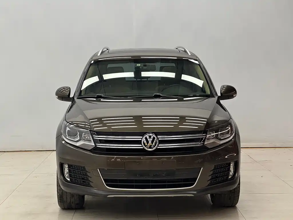 Volkswagen Tiguan 2014 — фото 11