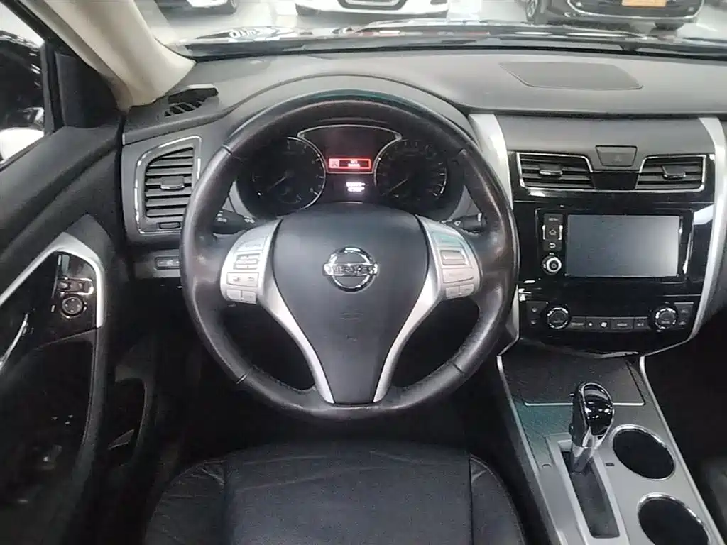 Nissan Teana 2017 — фото 11
