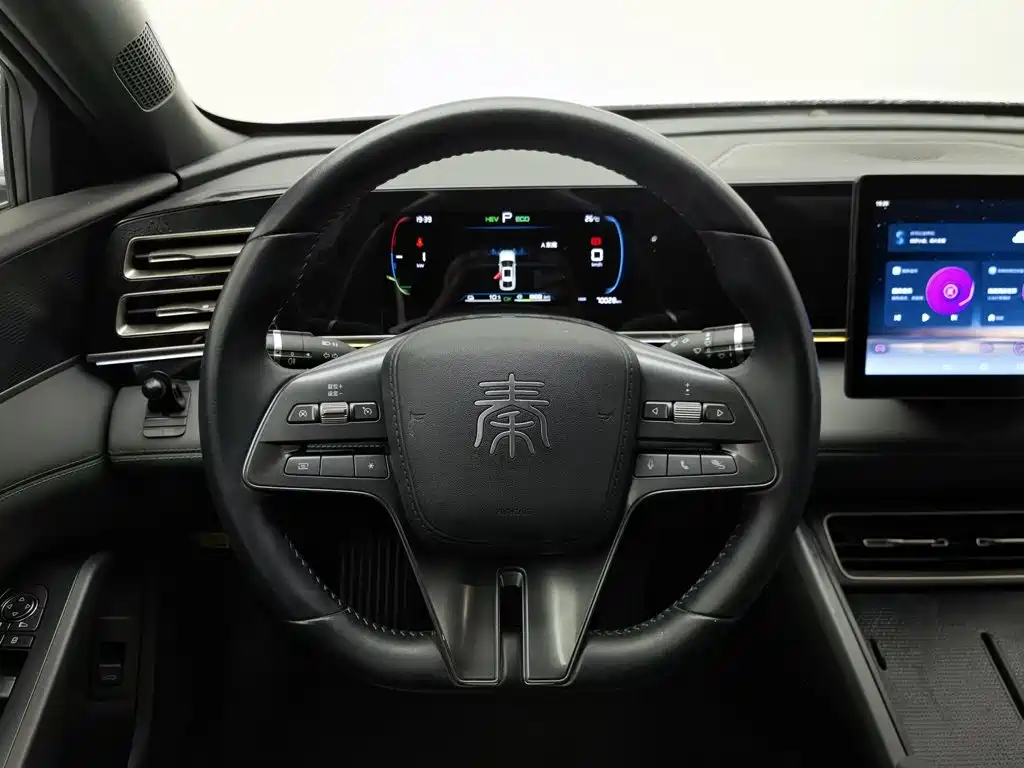 BYD Qin L 2025 — фото 11