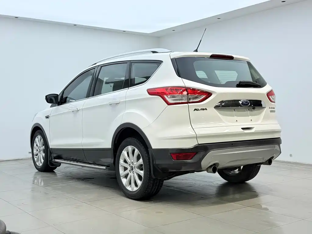 Ford Kuga 2016 — фото 7