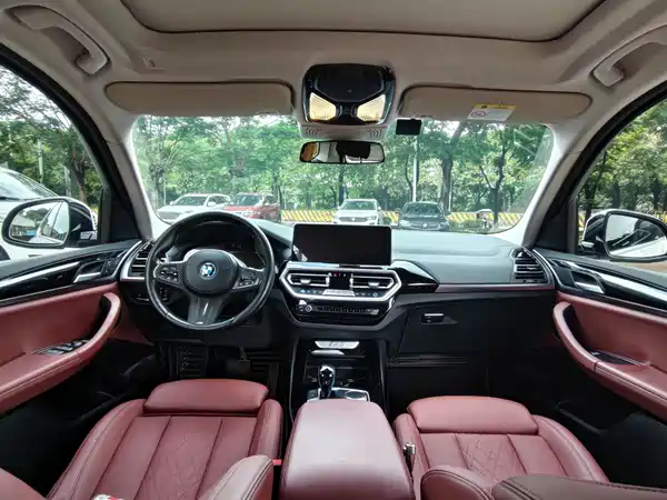 BMW iX3 2022