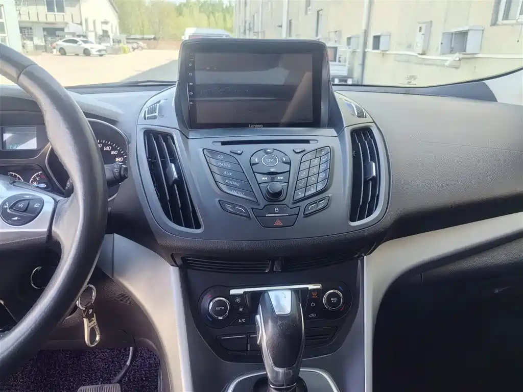 Ford Kuga 2014 — фото 12
