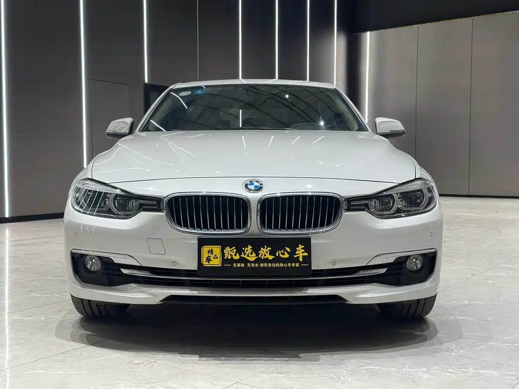 BMW 3 Series 2018 — фото 2