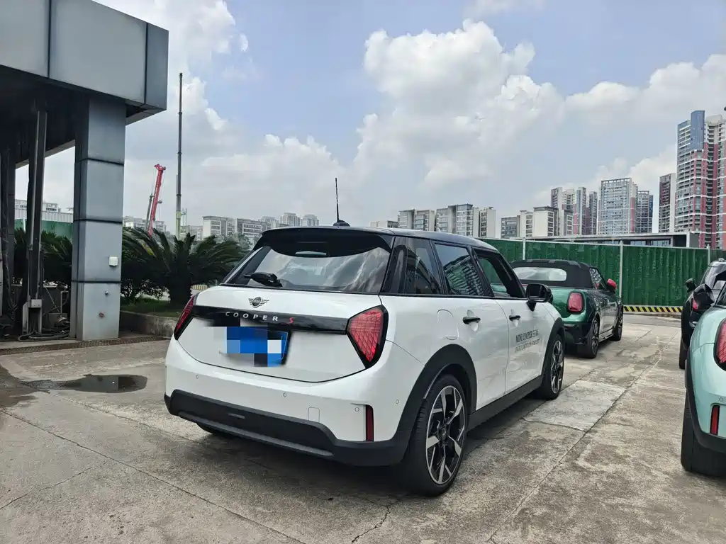 MINI Mini 2024