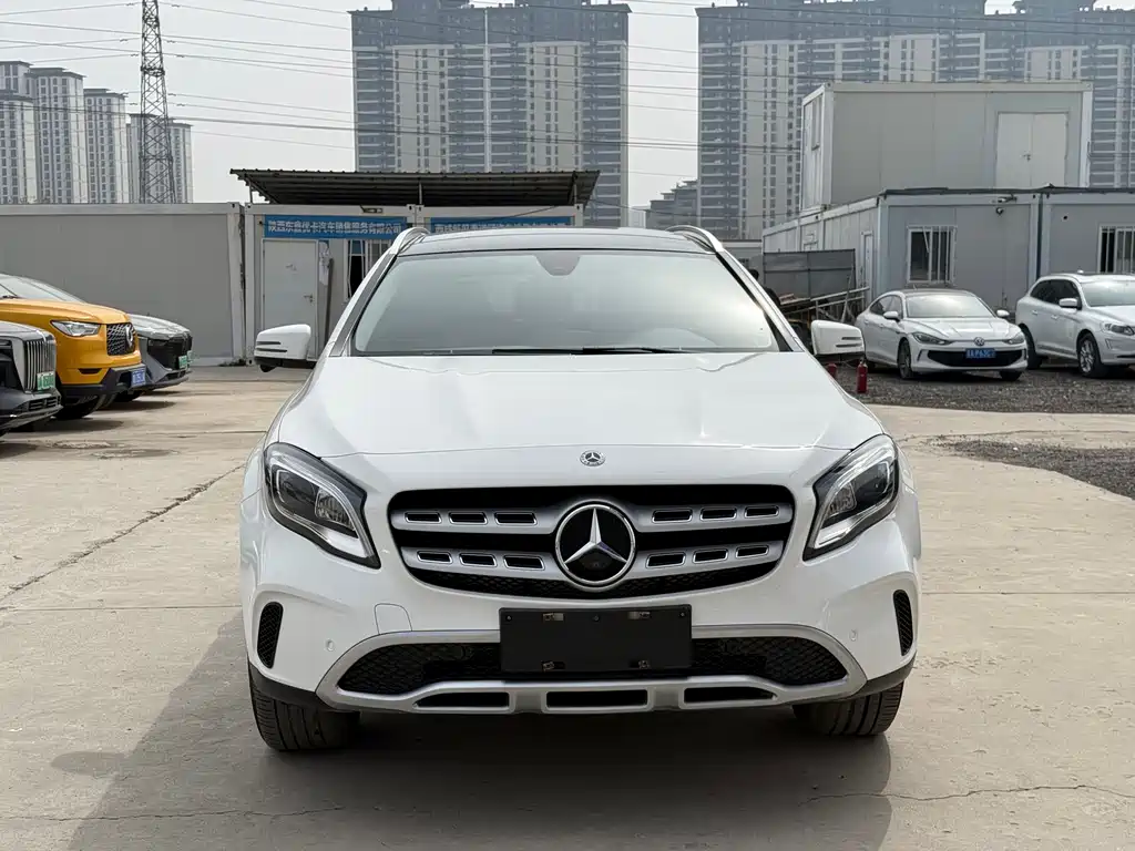 Mercedes-Benz GLA 2018 — фото 2