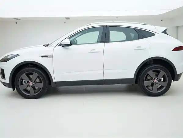 Jaguar E-PACE 2024