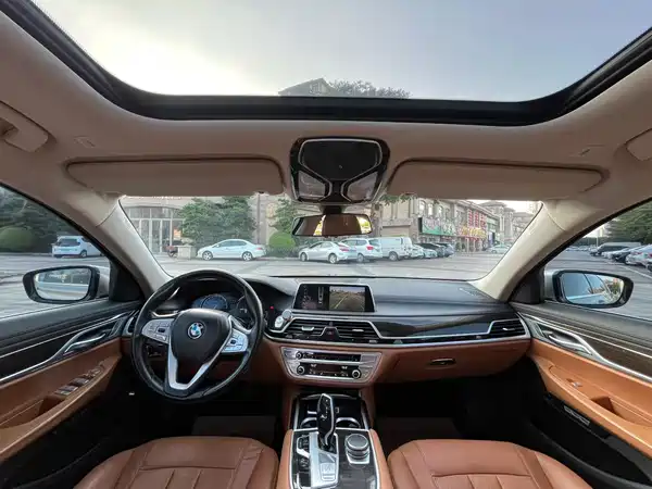 BMW 7 Series 2016