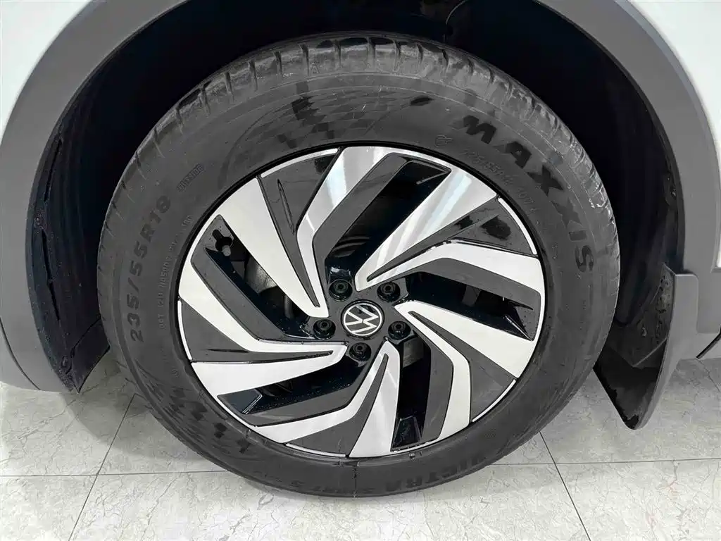 Volkswagen Tiguan L 2022 — фото 20