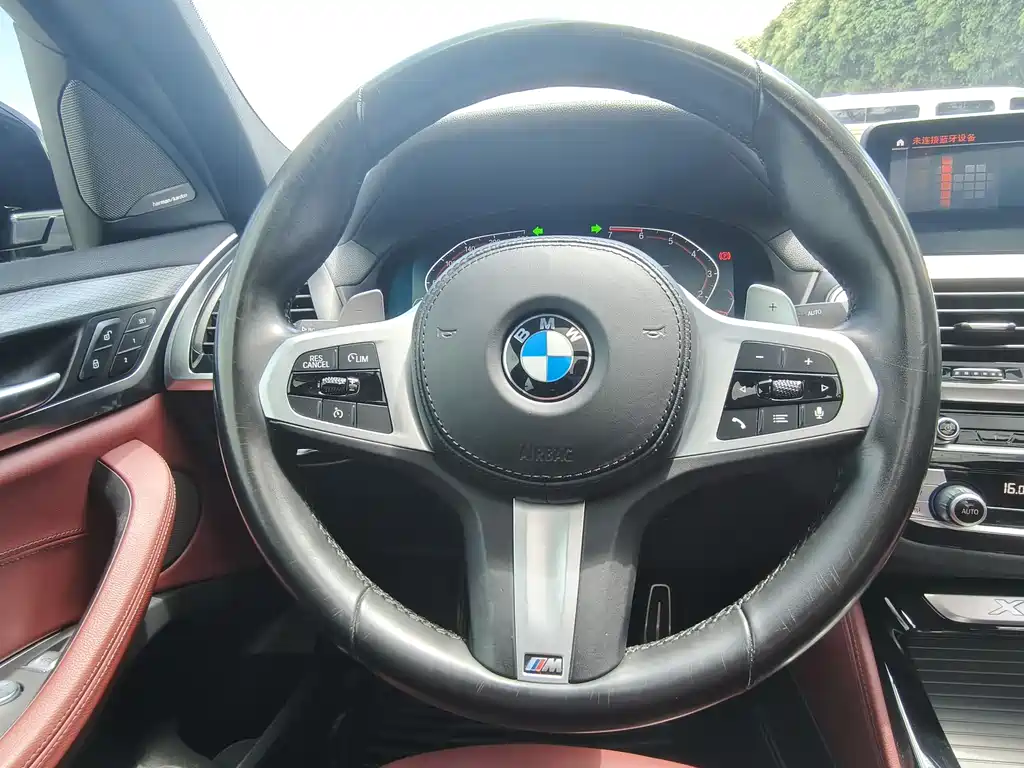 BMW X4 2021 — фото 12
