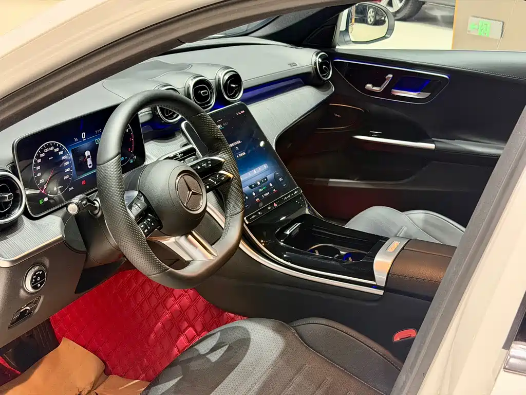 Mercedes-Benz C-Class 2022