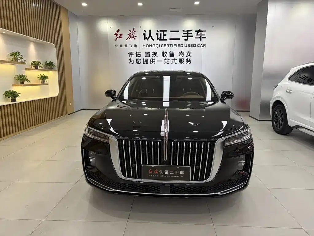 Hongqi H9 2021 — фото 1