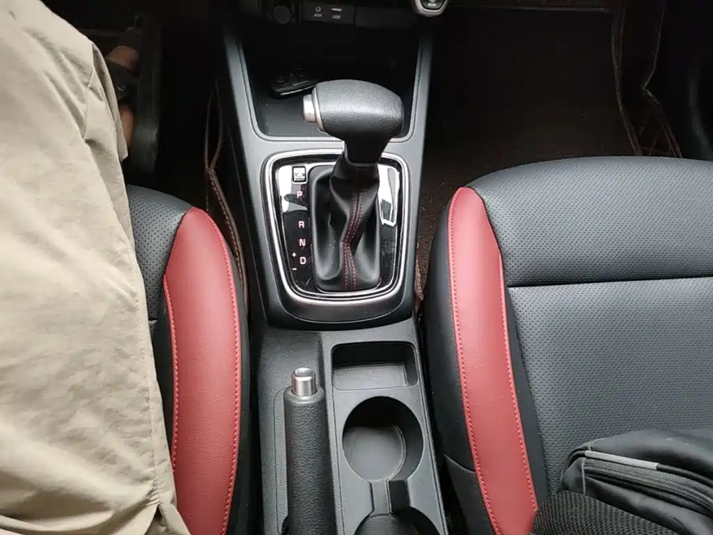 Kia KX Cross 2017 — фото 14