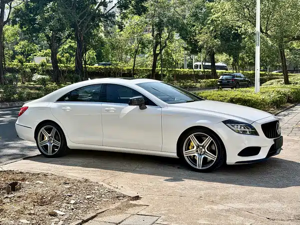Mercedes-Benz CLS 2012