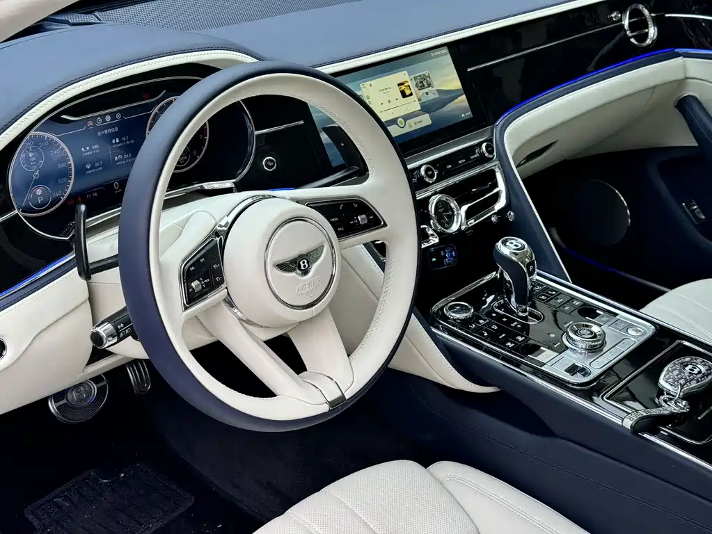 Bentley Flying Spur 2011 — фото 13