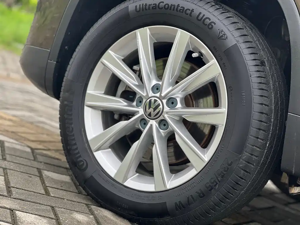 Volkswagen Tiguan 2017 — фото 28