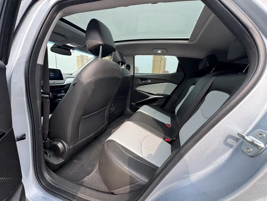 Chevrolet Menlo 2021