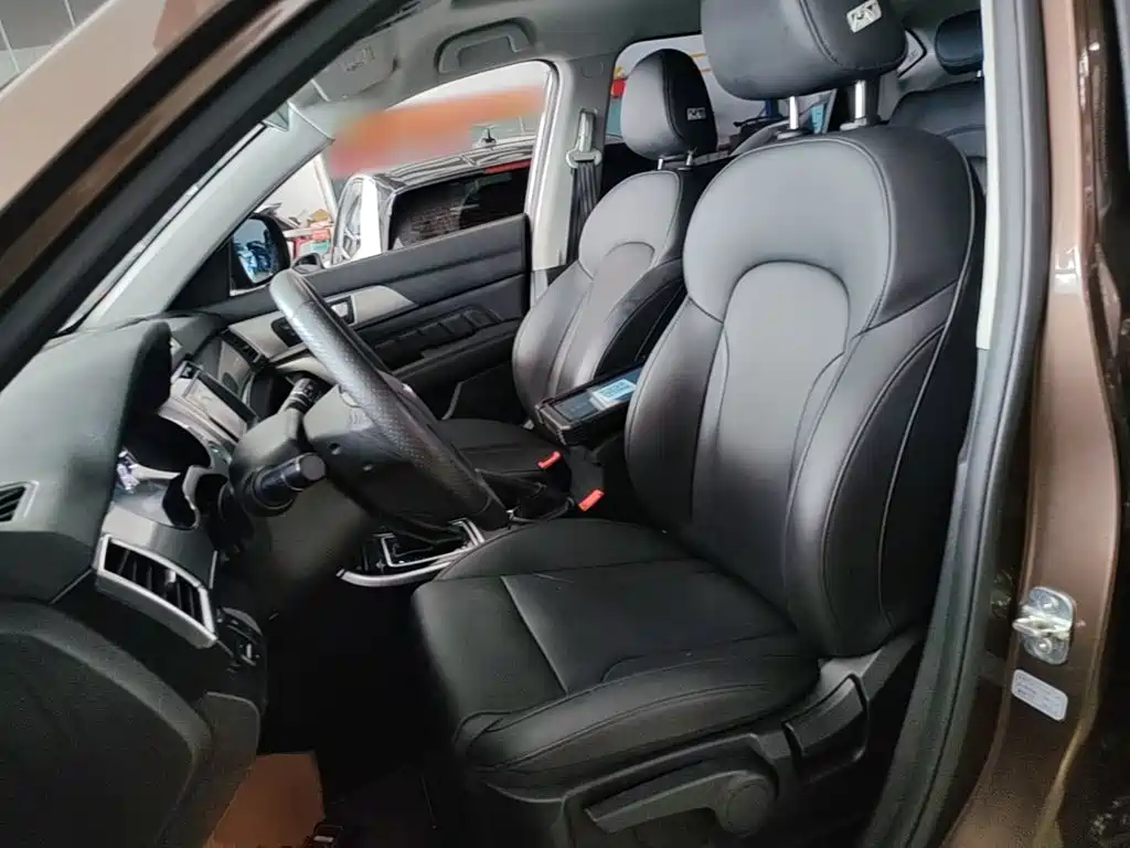 Haval H2 2015 — фото 15