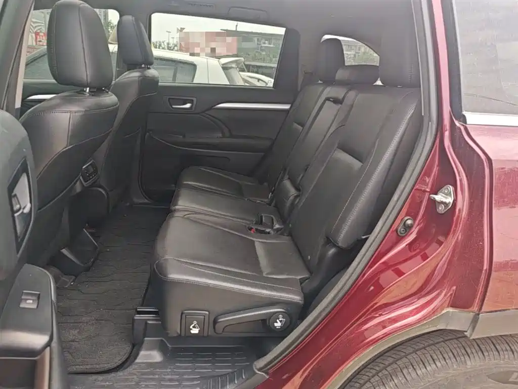 Toyota Highlander 2016 — фото 17