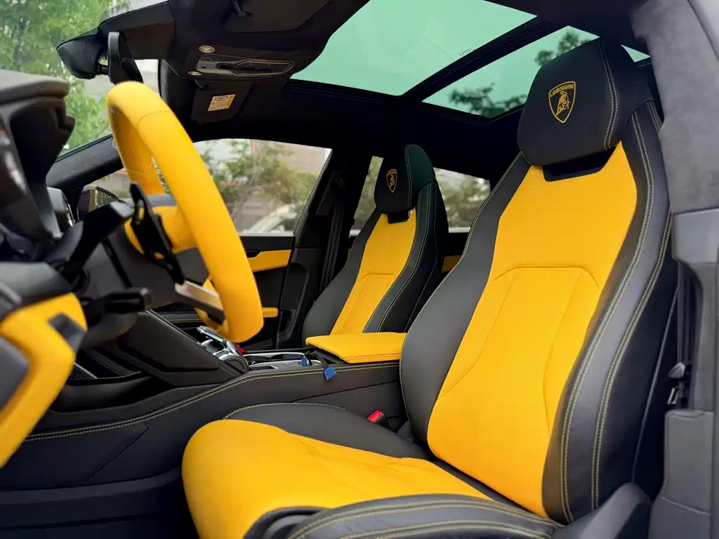 Lamborghini Urus 2022 — фото 23