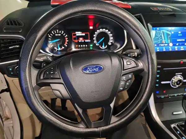 Ford Edge 2017
