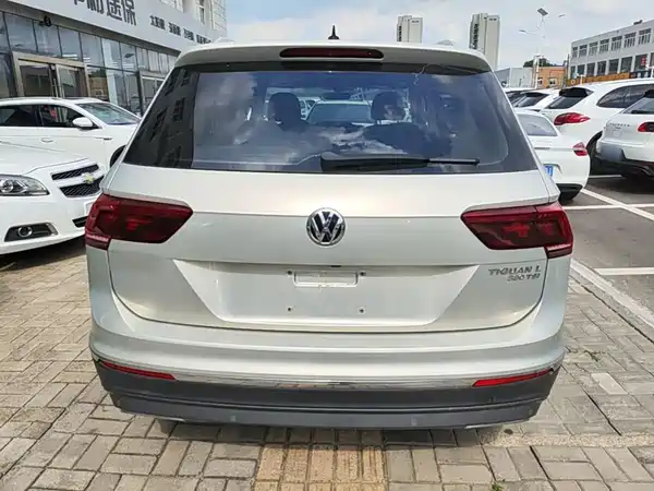 Volkswagen Tiguan L 2018
