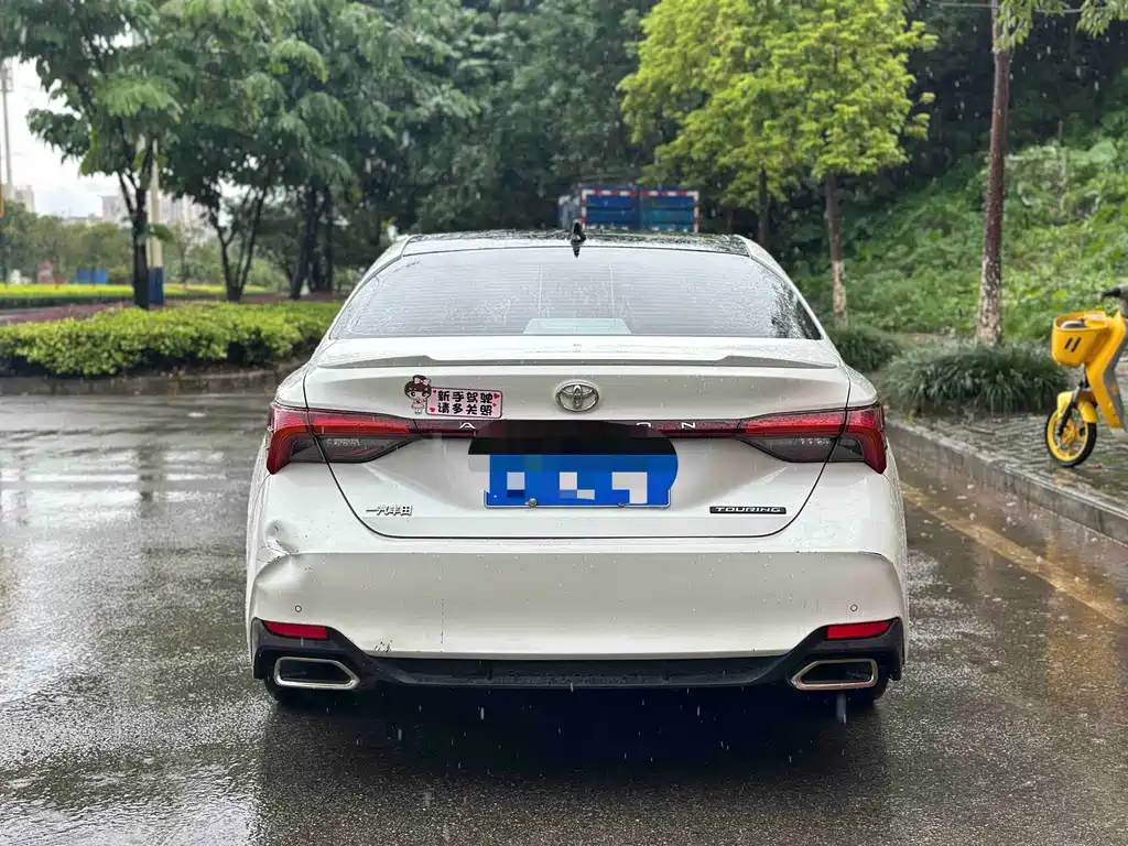 Toyota Avalon 2019