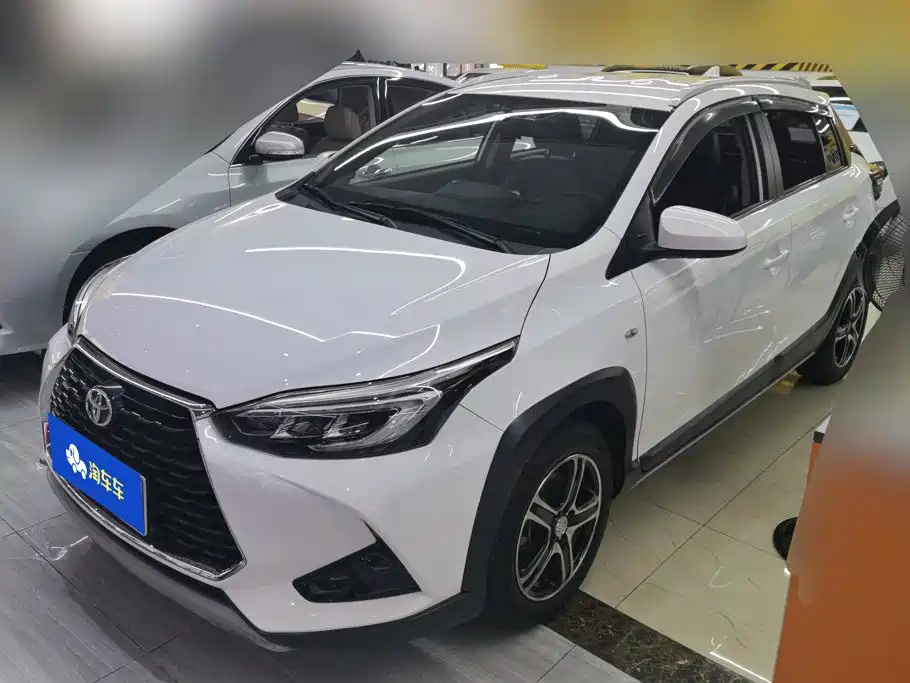 Toyota Yaris L 2020