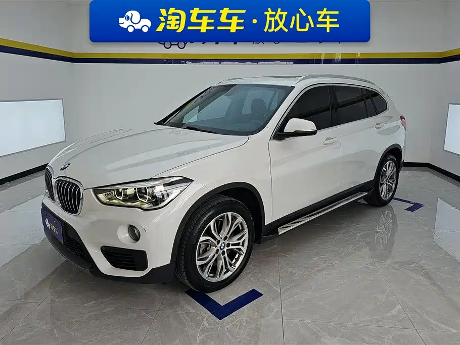 BMW X1 2019 — фото 1