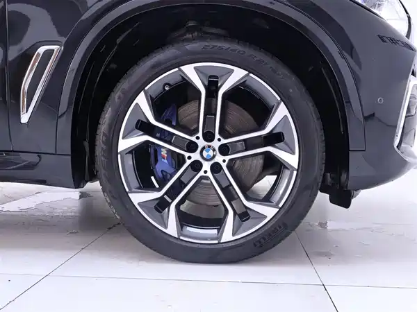 BMW X5 2022