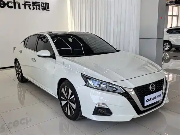 Nissan Teana 2021