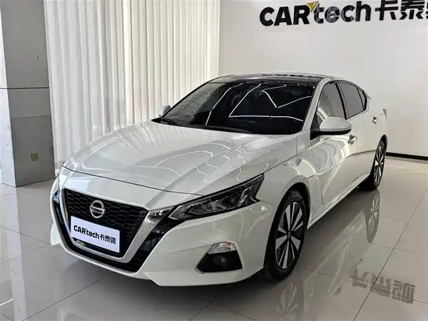 Nissan Teana 2021