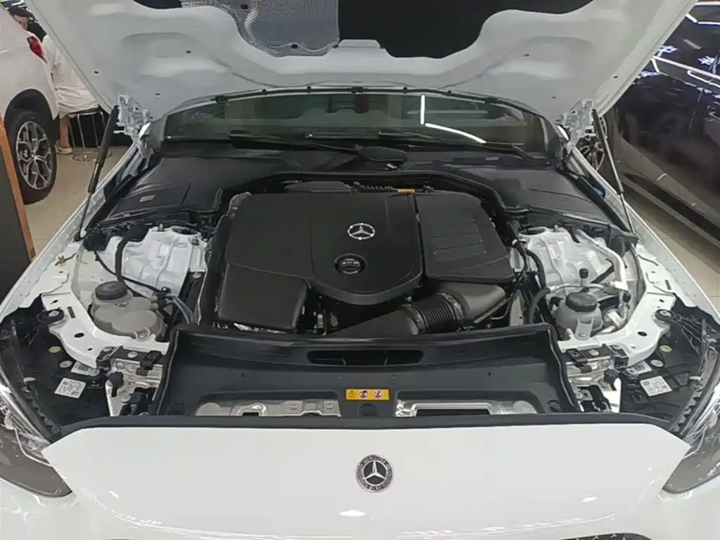 Mercedes-Benz C-Class 2025 — фото 20