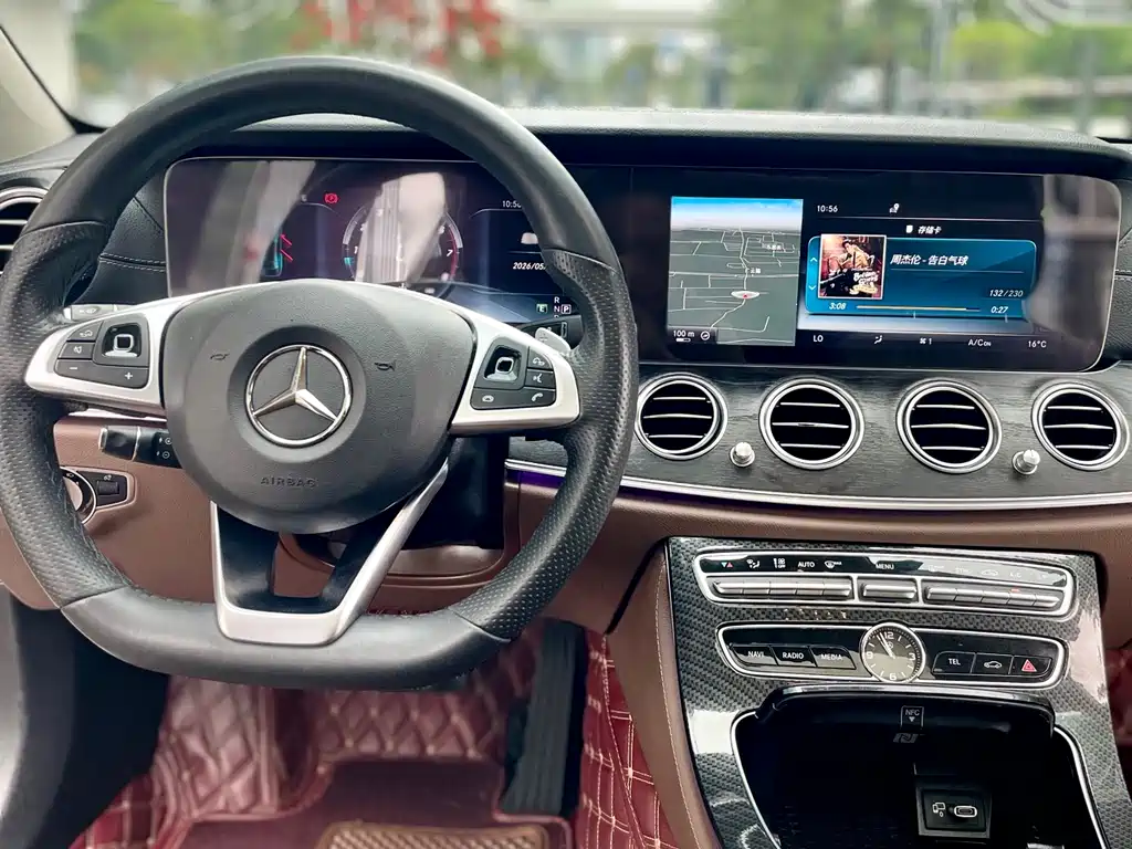 Mercedes-Benz E-Class 2017 — фото 20