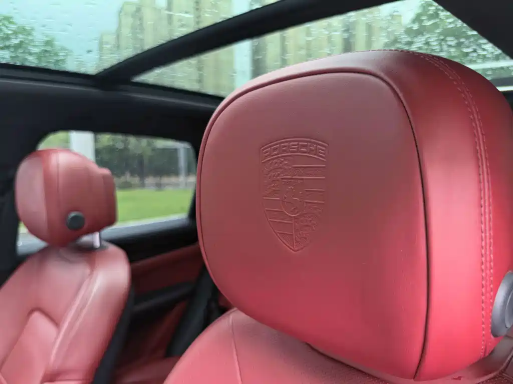Porsche Cayenne 2022 — фото 10