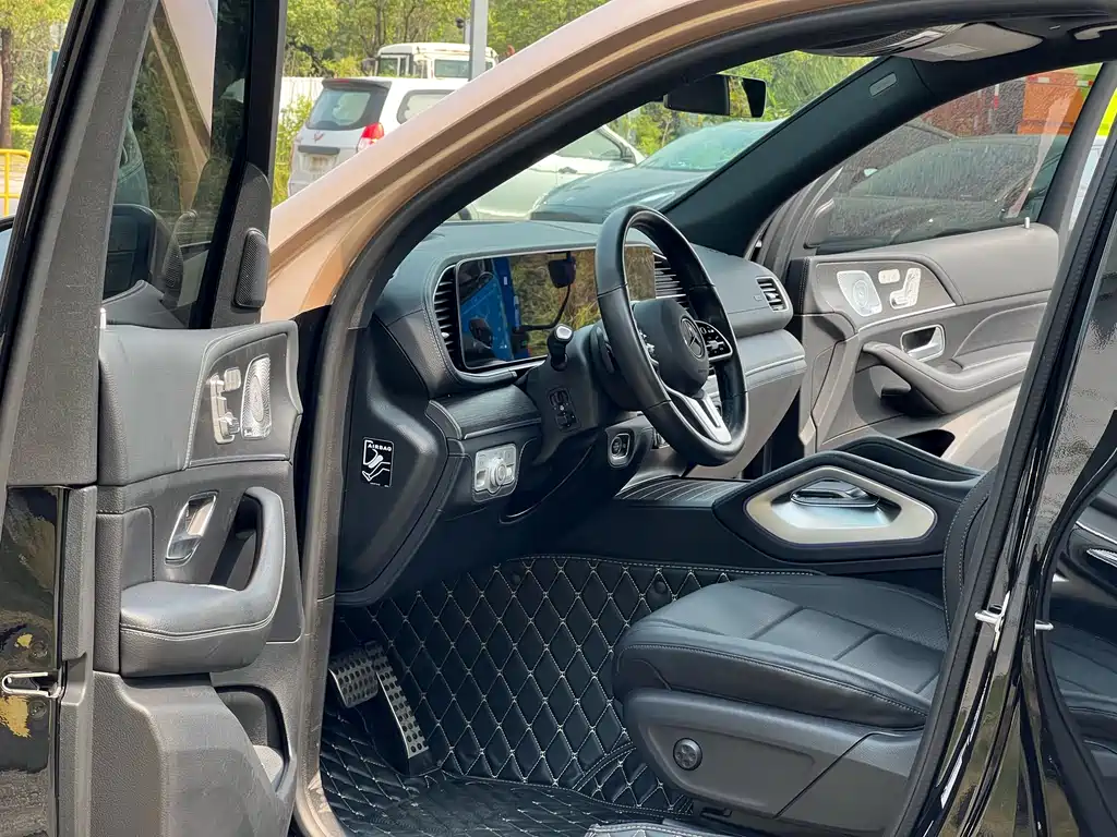 Mercedes-Benz GLS 2022 — фото 9