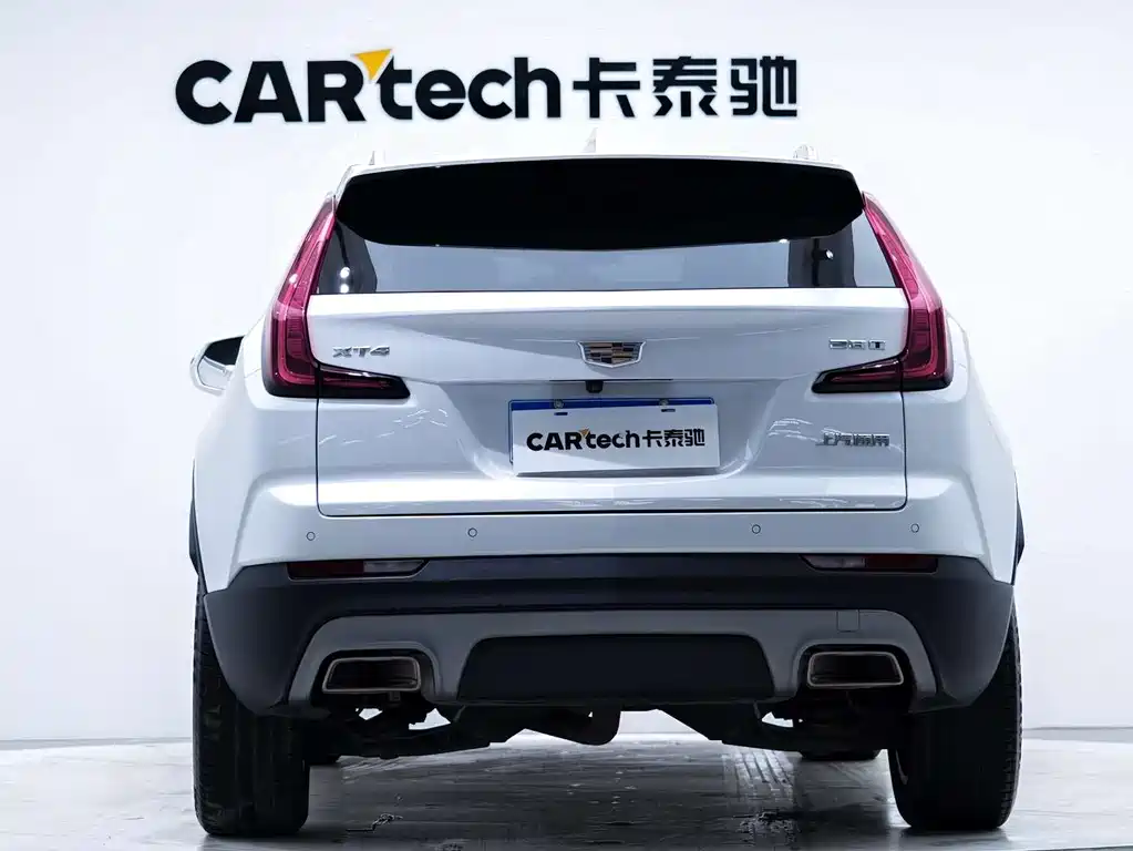 Cadillac XT4 2021 — фото 8