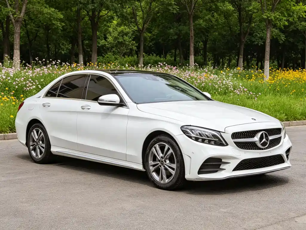 Mercedes-Benz C-Class 2021 — фото 8