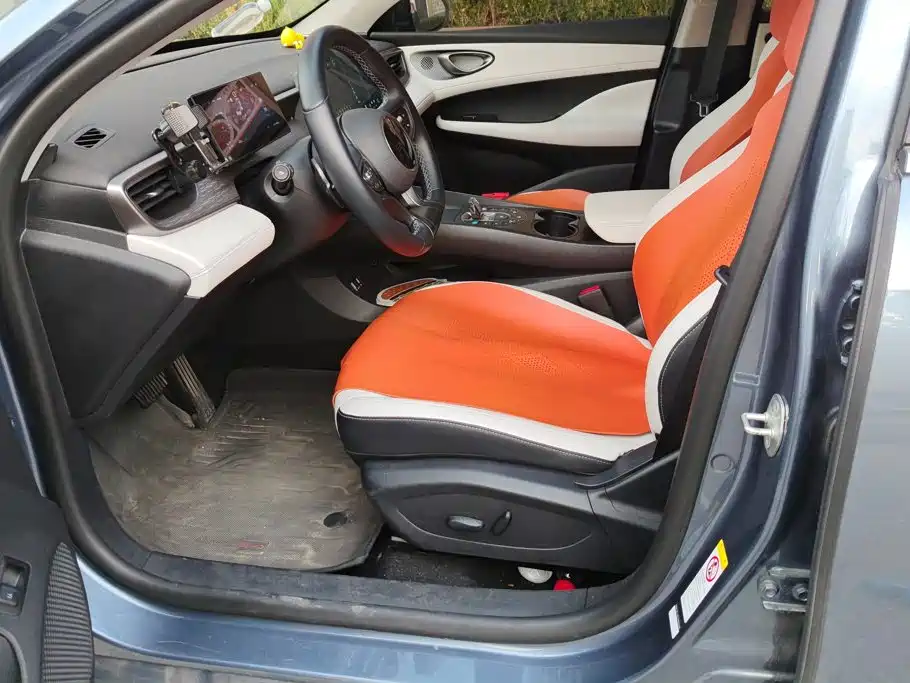 BYD Seal 05 DM-i 2025 — фото 9