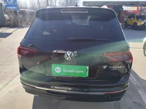 Volkswagen Tiguan L Plug-In Hybrid 2020