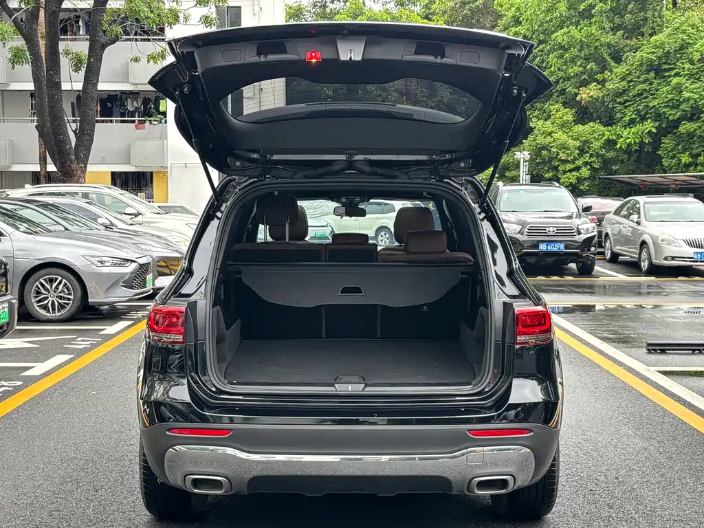 Mercedes-Benz GLB 2023 — фото 12