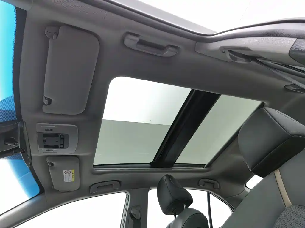 Toyota Camry 2020 — фото 14