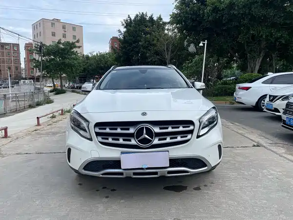 Mercedes-Benz GLA 2018